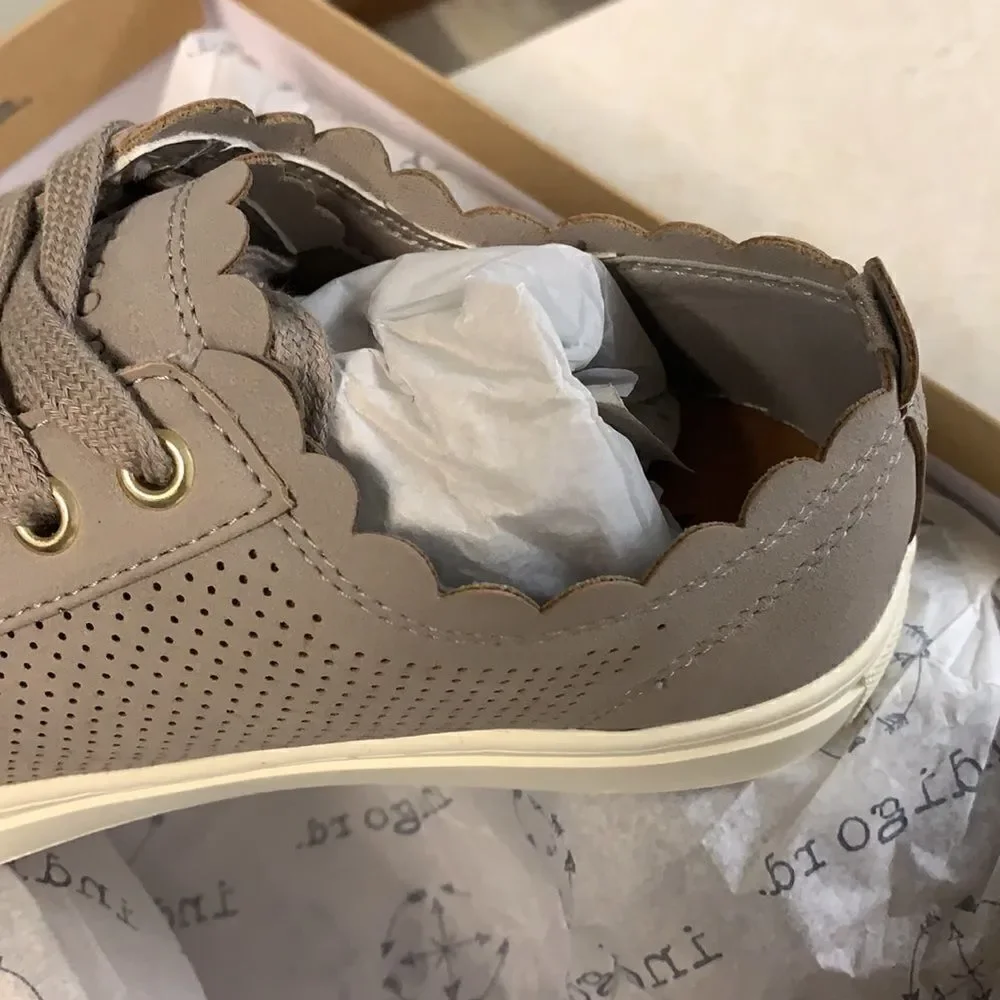 Indigo Rd. Kyrie Womens Sneakers
